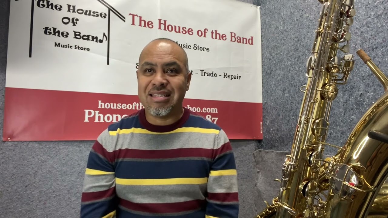 Baritone Sax Conn 12M vs Baritone Sax Conn 11M -Ever Delgado
