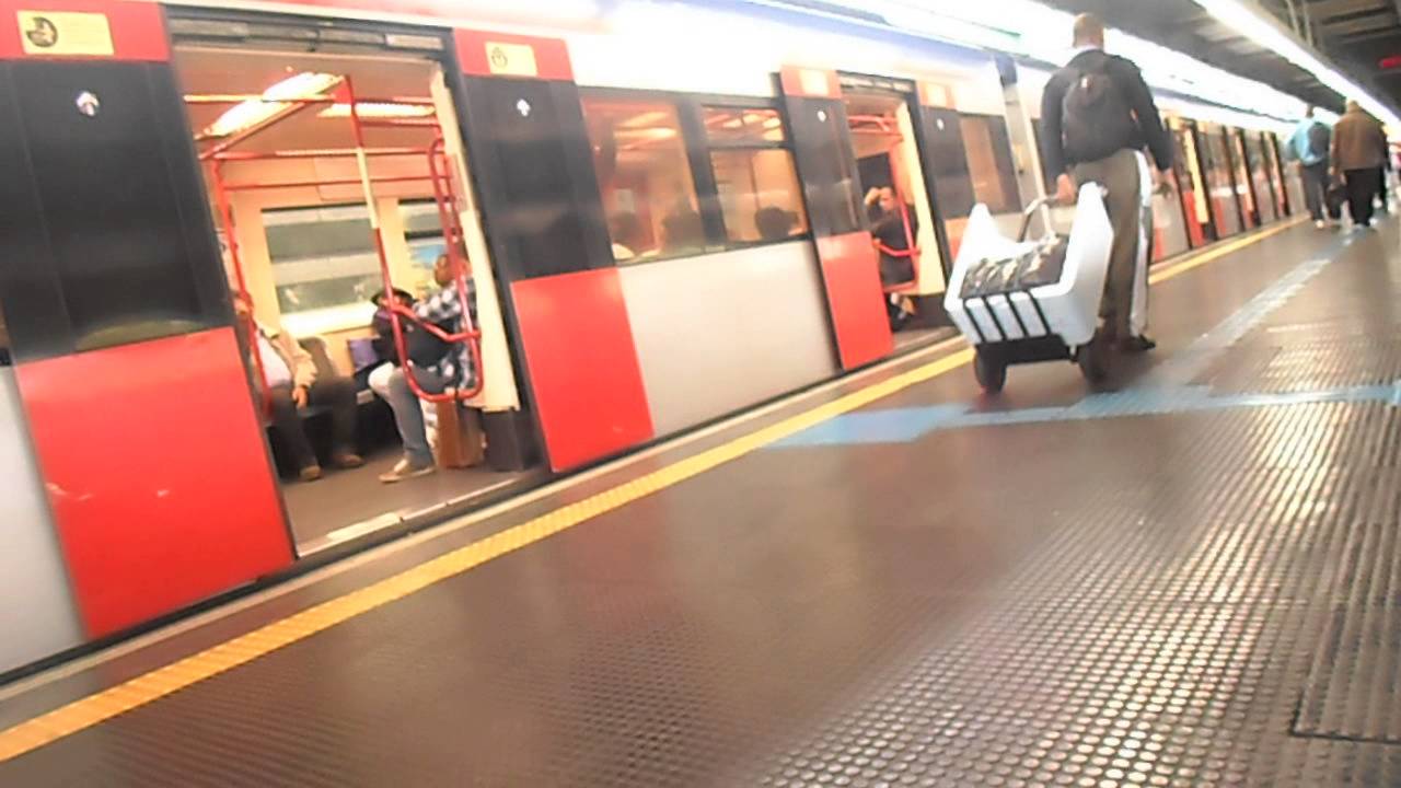 CPTM - S&eacute;rie 2000 em Jos&eacute; Bonif&aacute;cio.