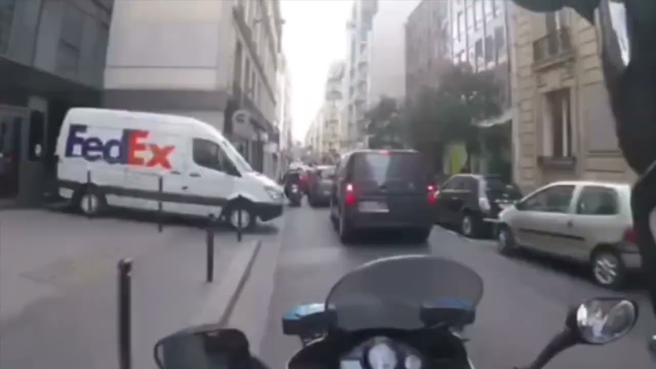 Crazy French Police Chase!!