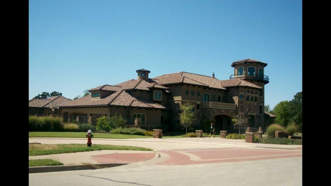 Miramont, Bryan, Texas..... A tour of some amazing homes.