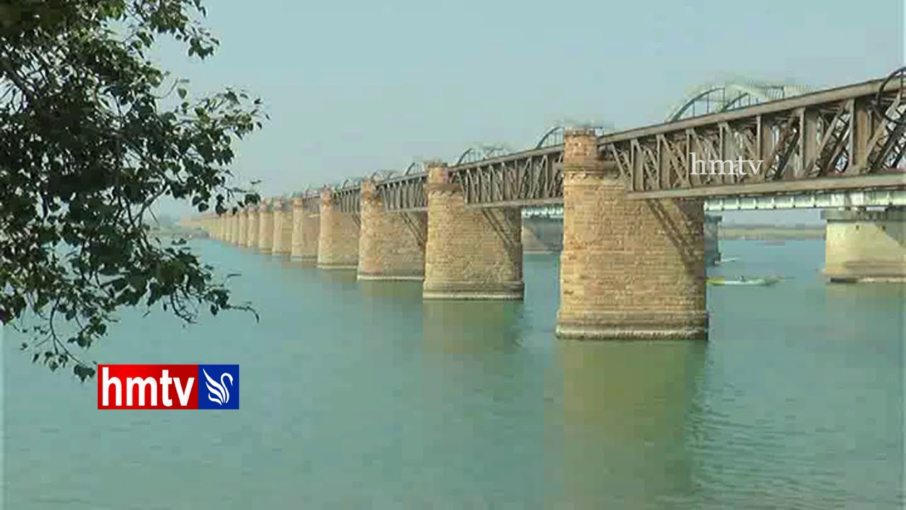 History of Havelock Bridge in Rajahmundry - HMTV Special focus