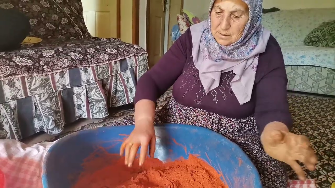 Anamın Kış Hazırlıkları Toz Biber Tarhana