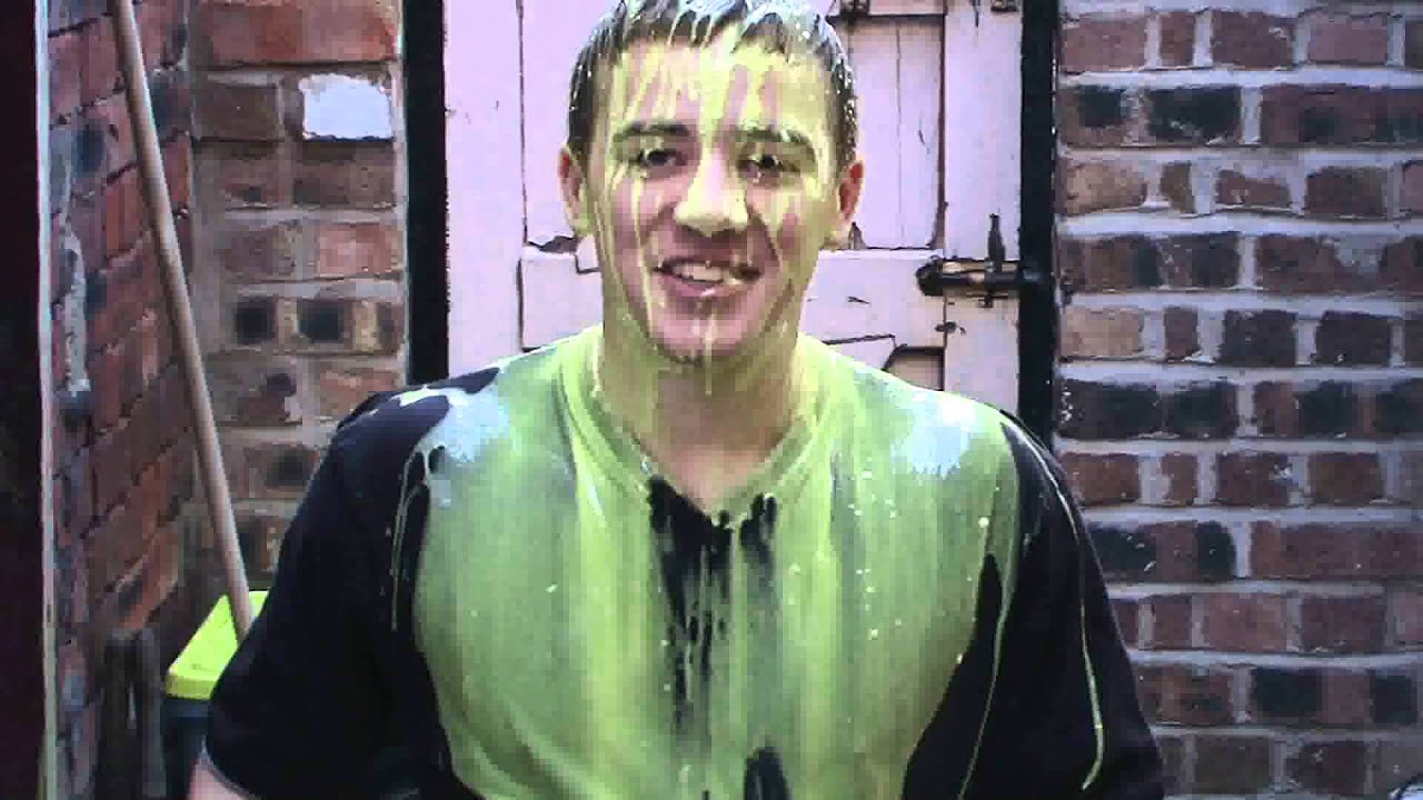 Jonny Gets Gunged!