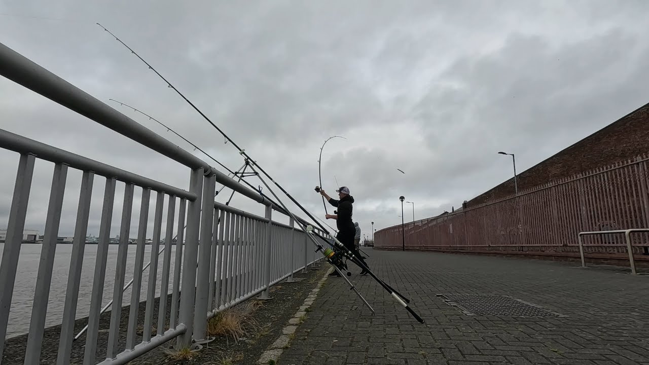 FISHING ON THE RIVER MERSEY | MULTIPLE SPECIES AT BRUNSWICK LIVERPOOL | SEA FISHING UK