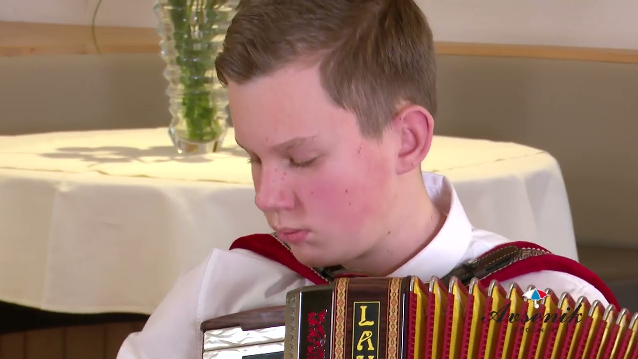 18 MEDNARODNO TEKMOVANJE AVSENIK-Matija Sobočan