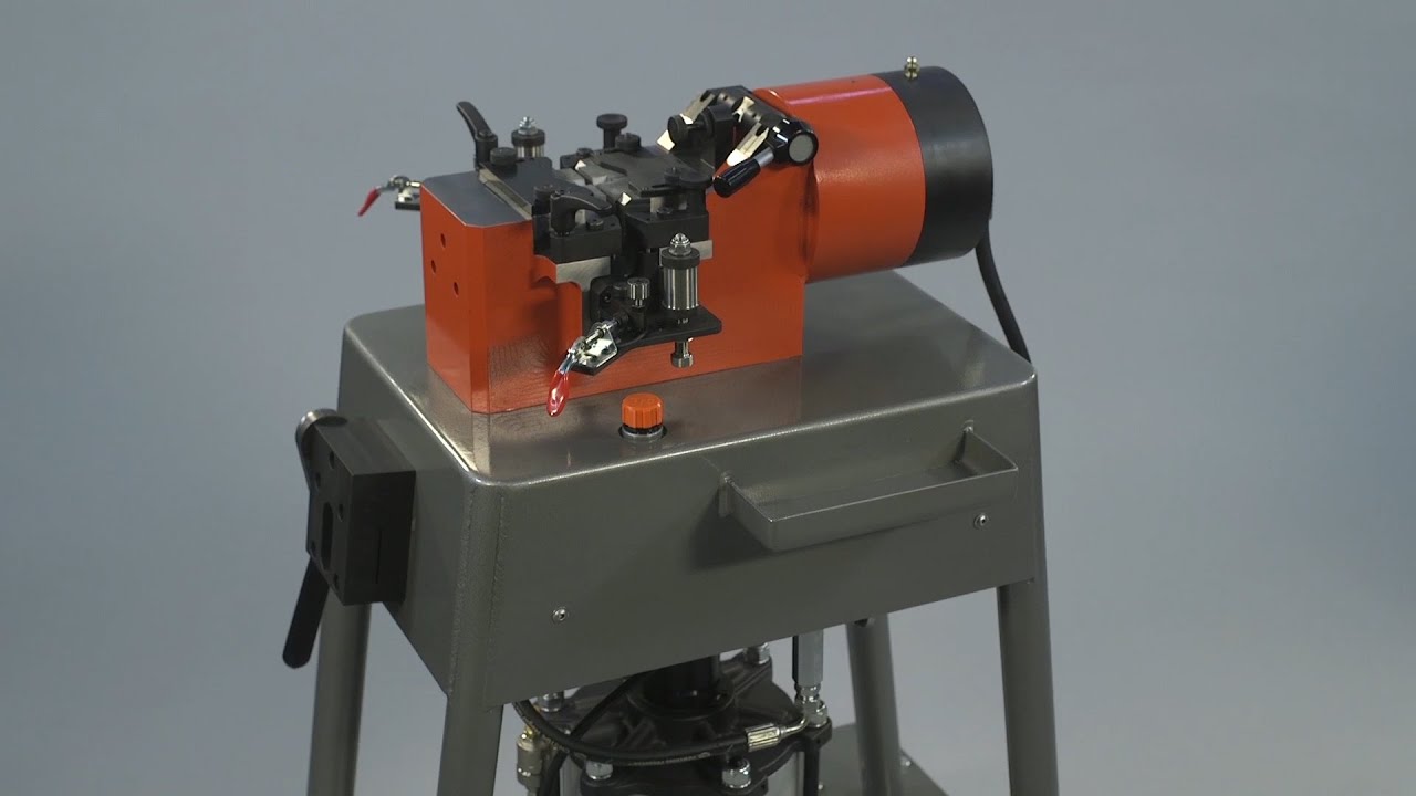 ST40 cold welder for strip (horizontal): maximum material width 45mm and minimum thickness 0.25mm