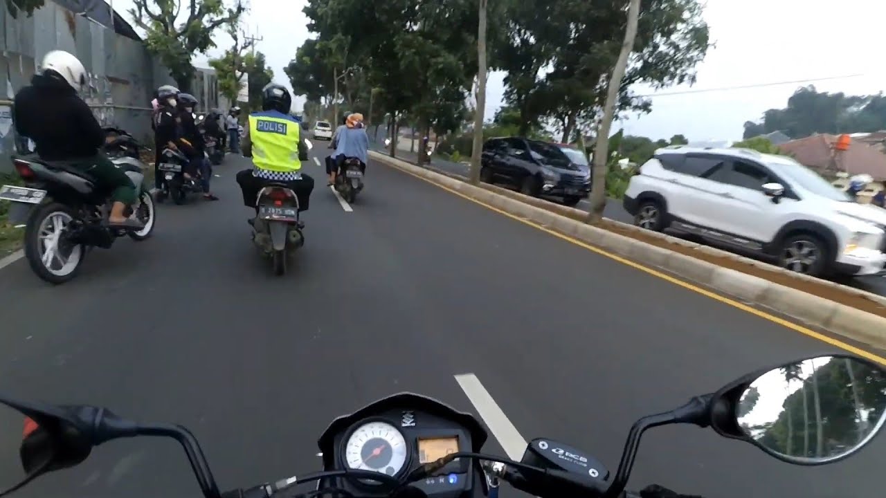 Review dan test Drive Satria Fu 2008 || Nyoride || Crash || Ketemu pakpol #motovlogindo  #fu150