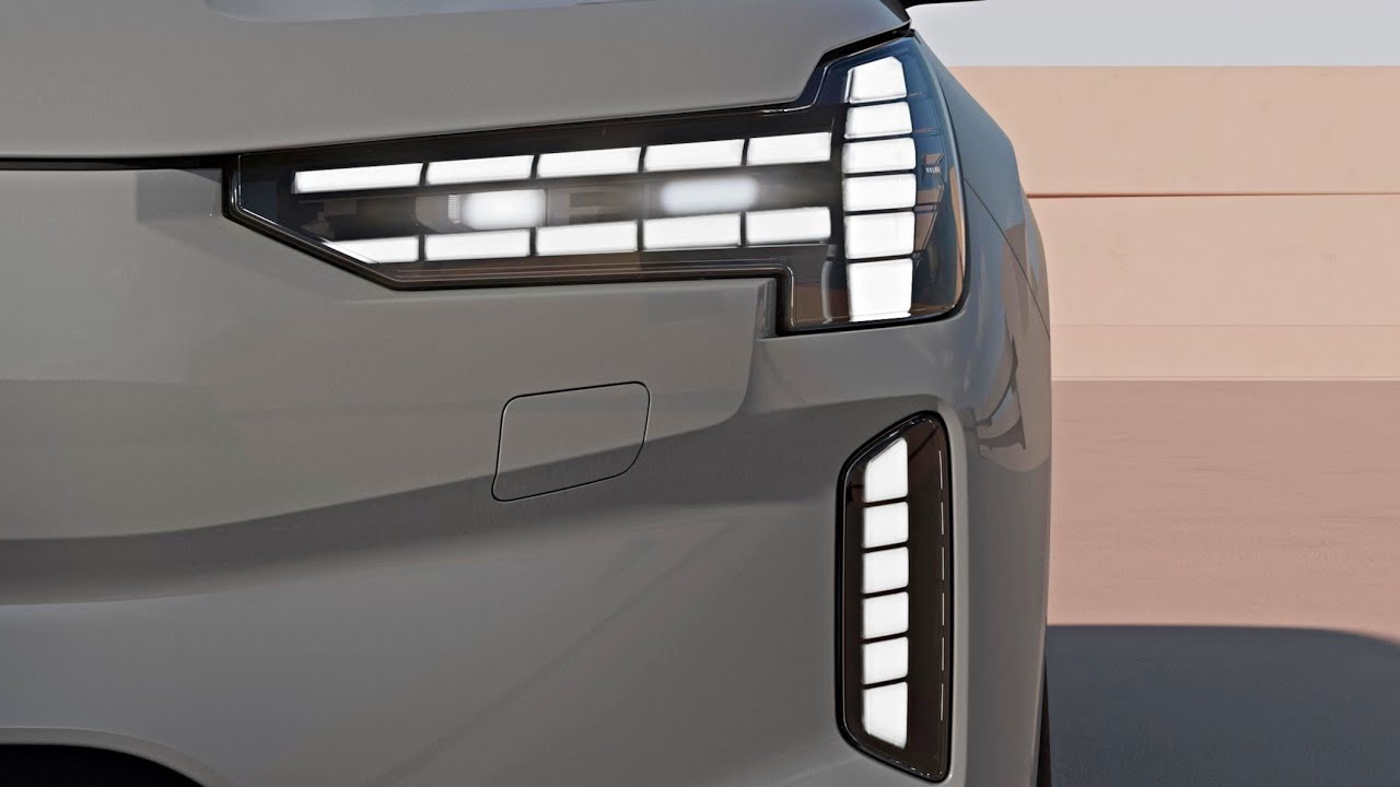 New 2024 Volvo EX90 | CRAZY Thor Hammer Headlight | The Car That Can Blink