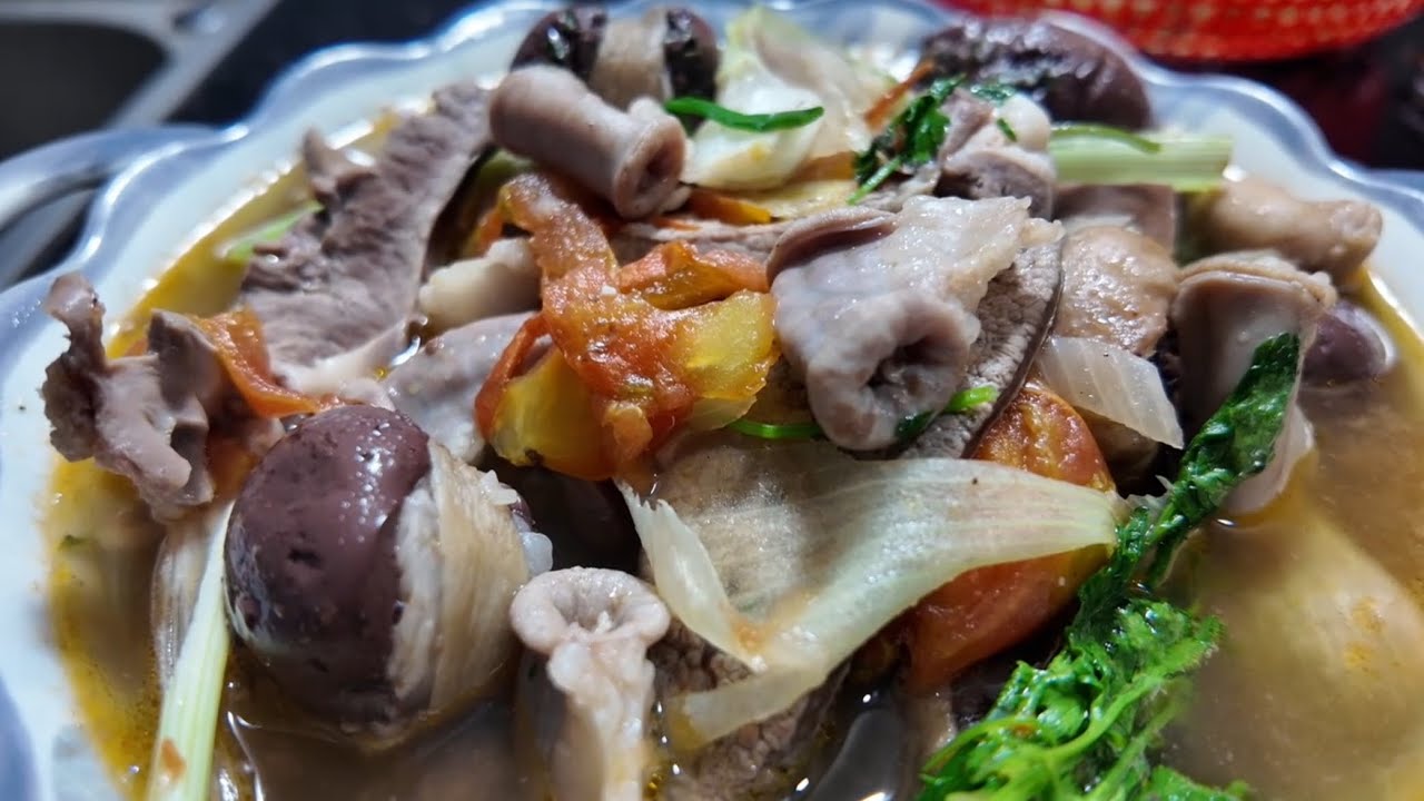 Bố làm món xáo lòng dân dã, ăn là ghiền