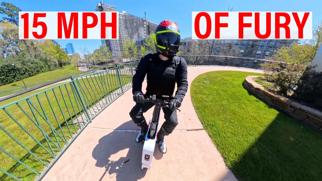 15mph of Fury: Riding the Honda Motocompacto in Full Gear (Real World Test)