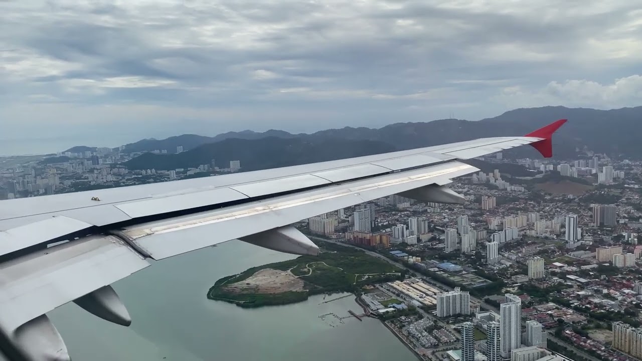 [24/8/2025] AirAsia - Airbus A320-216 Landing at Penang International Airport