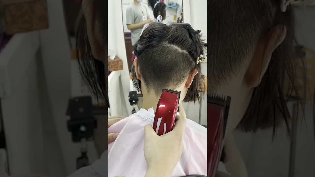Nape shaved and Aphibis display