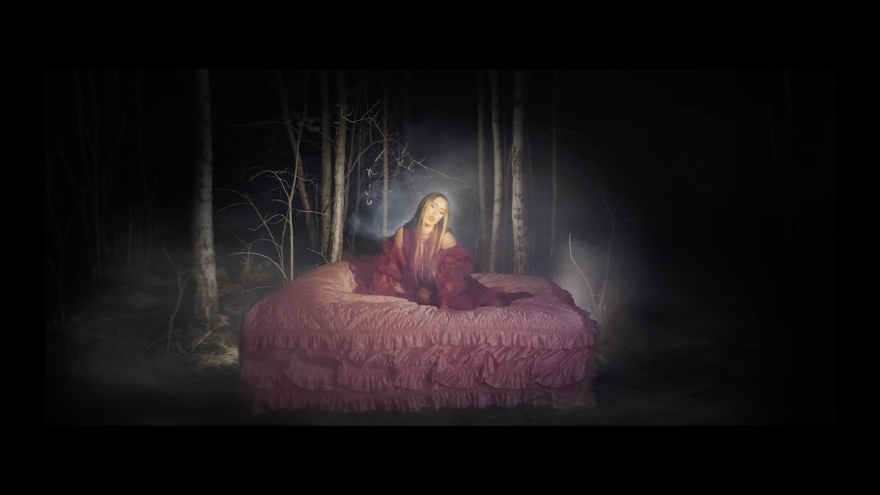 Isolde Molarin- My Taxi's Here (Official Video)