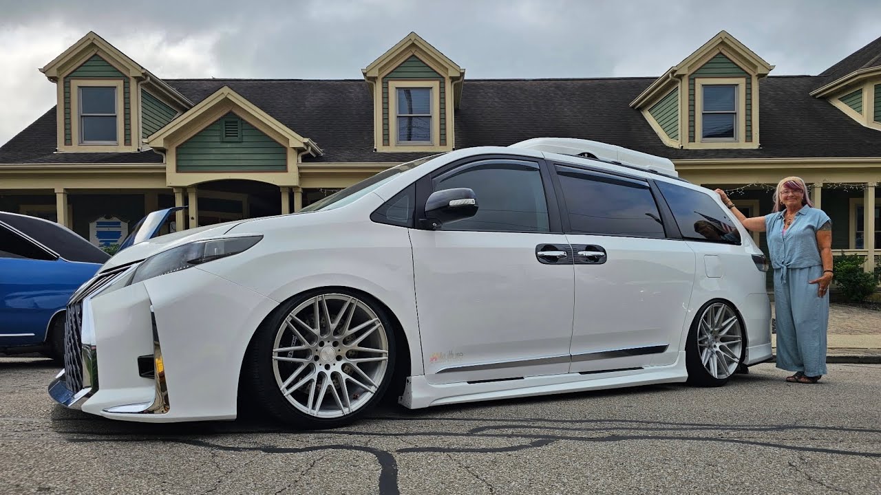 VANkulture 2013 Toyota Sienna