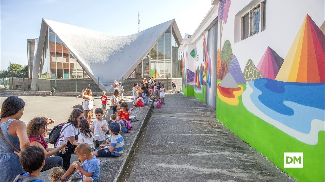Okuda ha comenzado a pintar el Colegio Vital Alsar
