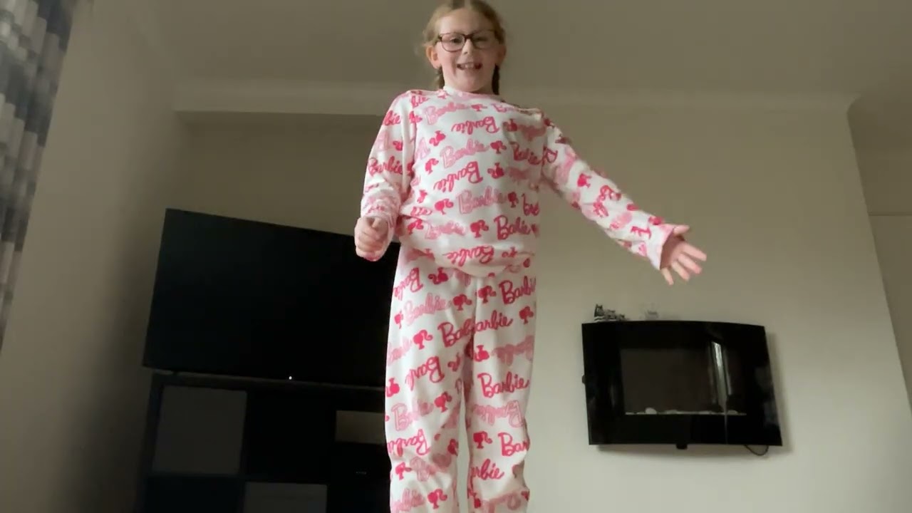 How to do a cartwheel by step by step