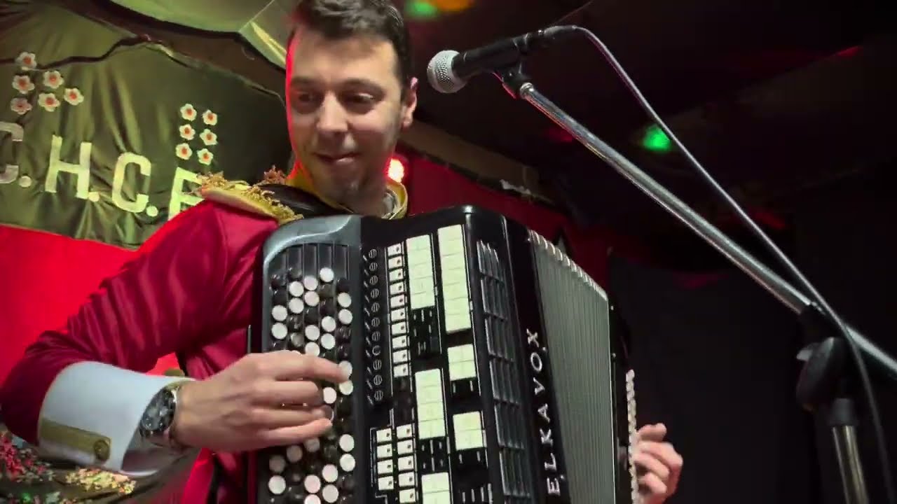 Luis Godinho ao vivo