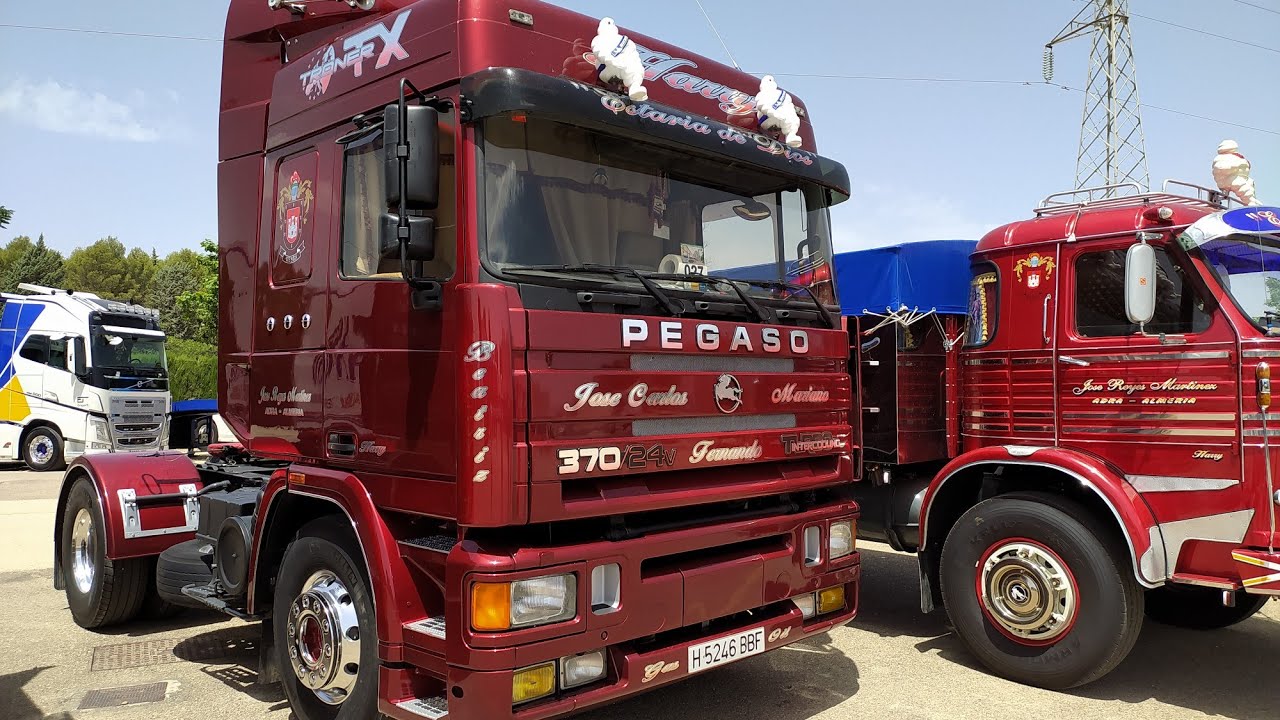 Entrada camión Pegaso Troner 370  II Concentración Nacional Camiones Clásicos Ciudad de Úbeda 2022