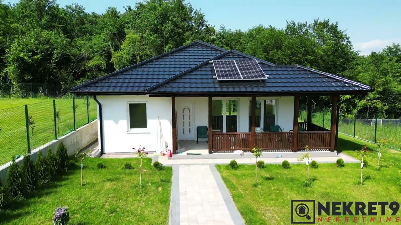 Kuća 100m² - 6,08 ari - Vojniće, Novi Pazar
