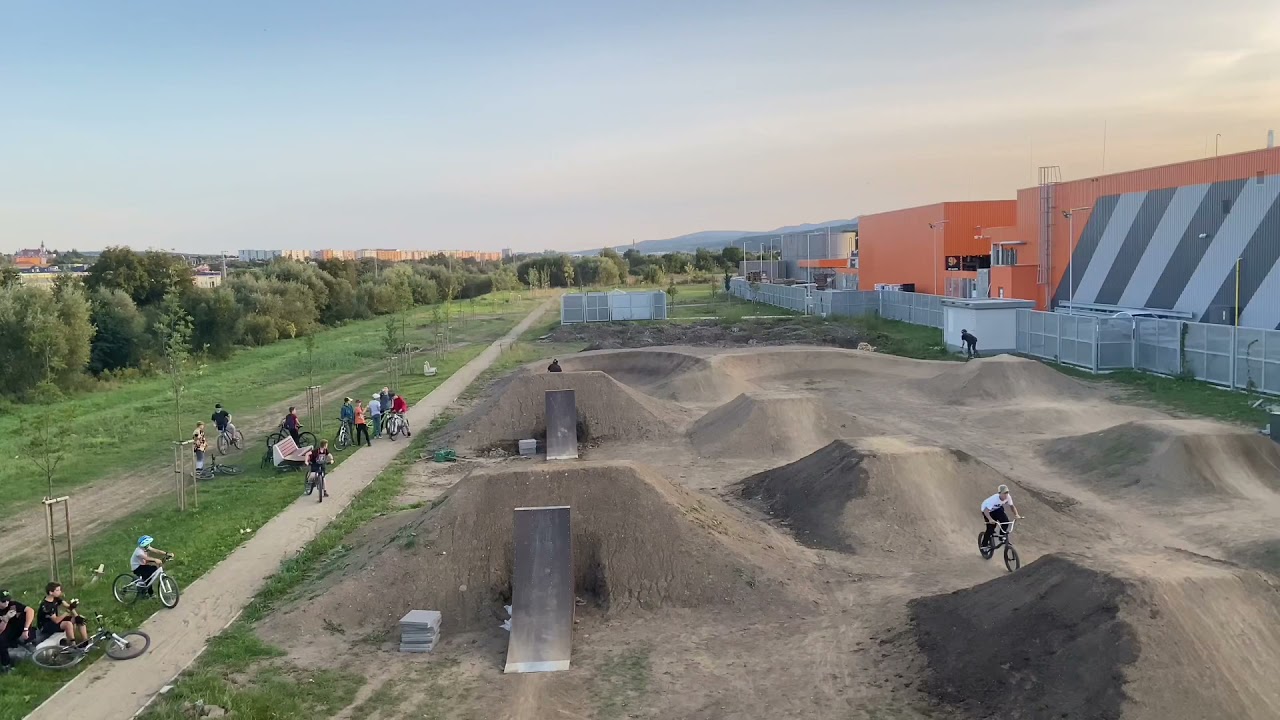 Dirt prešov TOMÁŠ JELEŇ/crew