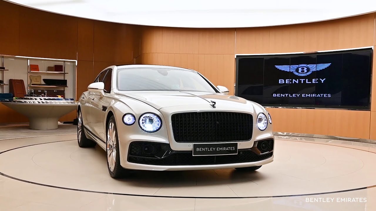 The New Flying Spur in White Sand