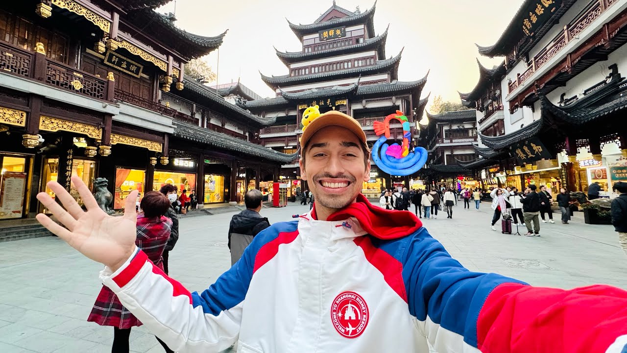 China Is NOT What I Expected… 24hrs In Shanghai 🇨🇳 (sad day leaving disneyland)