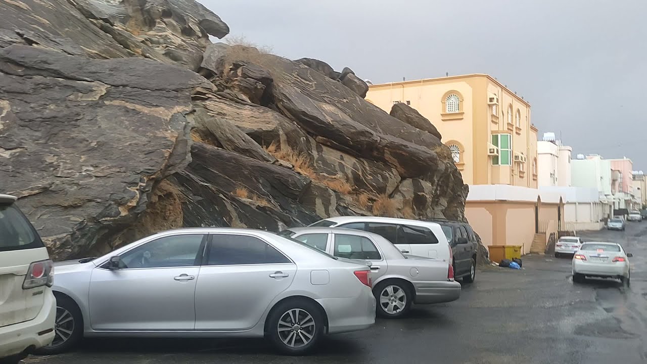 اجواء رائعة اليوم في خميس مشيط