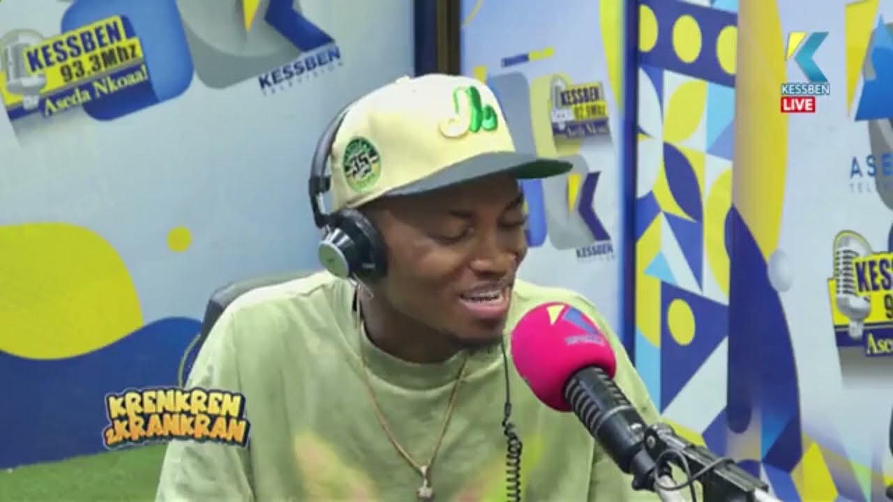 Kofi Kinaata and DJ KA Performs ''Saman'' from his  7 track EP 'Kofi OO Kofi' on Kessben 93.3 FM