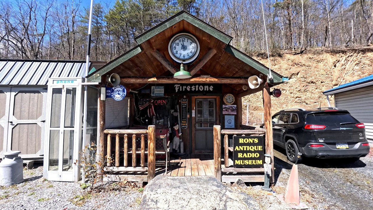 Ron's Antique Radio Museum