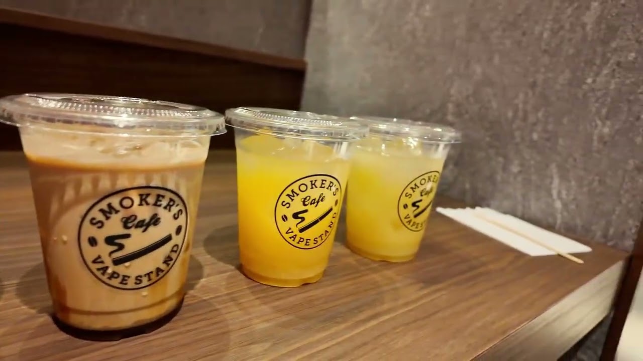 秋葉原にある喫煙カフェ『VAPE STAND SMOKER'S Cafe』