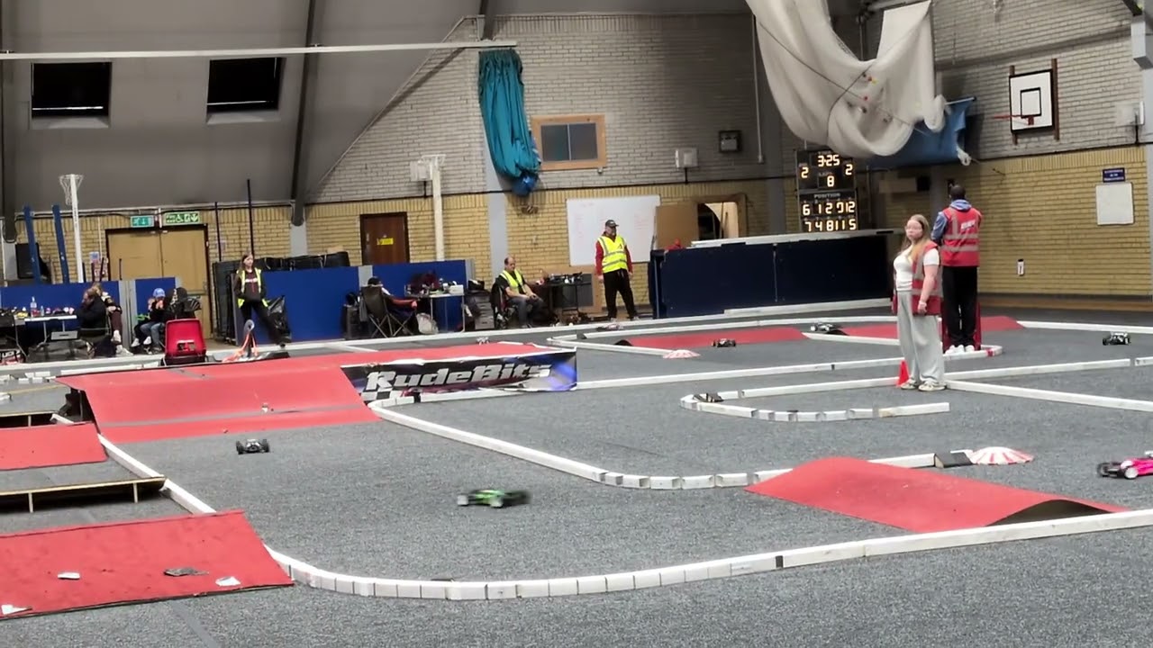 Essex Carpet Clash Round 4 A Final Race 1 LC Racing LC10B5v2 - Jamie Long 4th January 2026