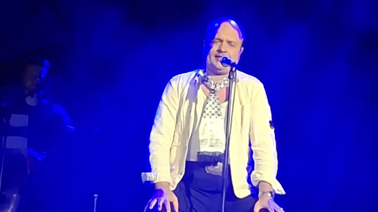 Nyskrubbat badrum och kök David Ritschard Södra teatern 18 oktober 2025