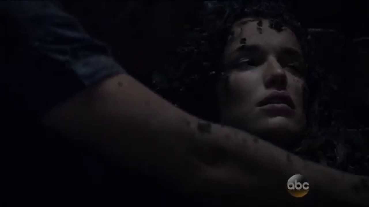 3x02: Fitz & Simmons #1 {fitz saves jemma}.