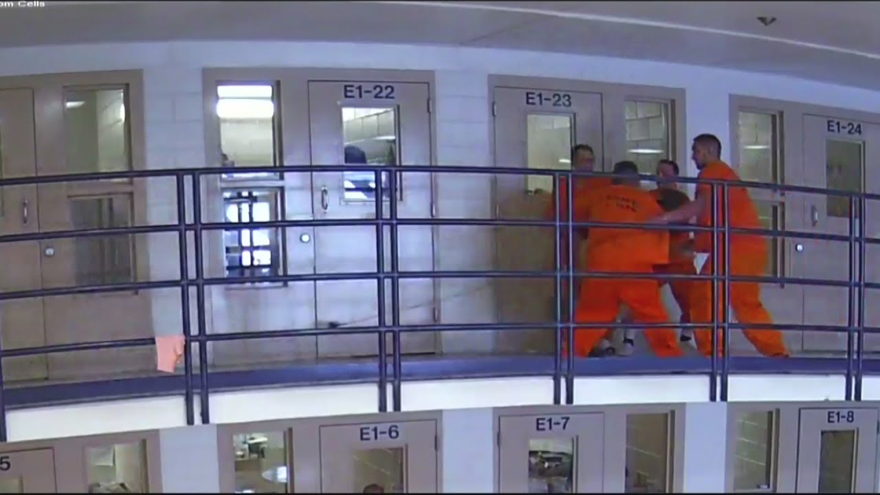 Video shows MDC officer escape inmate attack