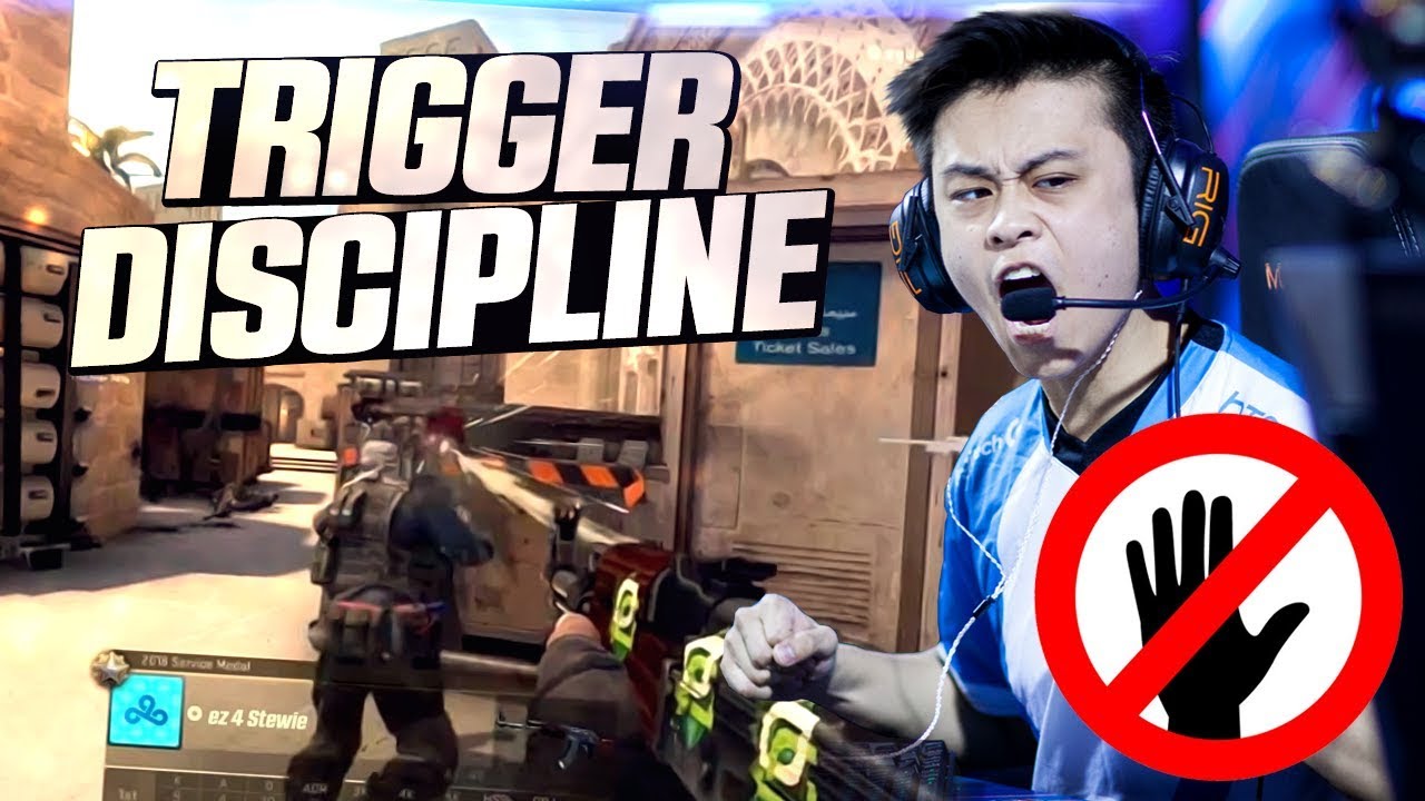 CS:GO - WHEN PROS HOLD THEIR TRIGGER! (PATIENT & SMART PLAYS)