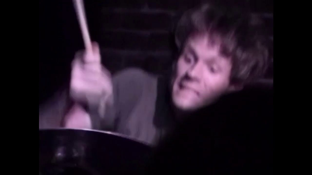 Deerhoof live @ Emo's, Austin, TX 08/08/2003