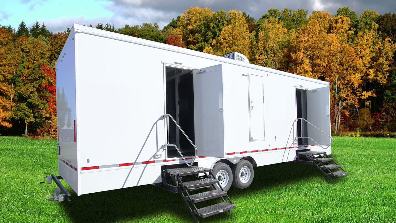 8 Station Portable Shower Trailer | Classic Series