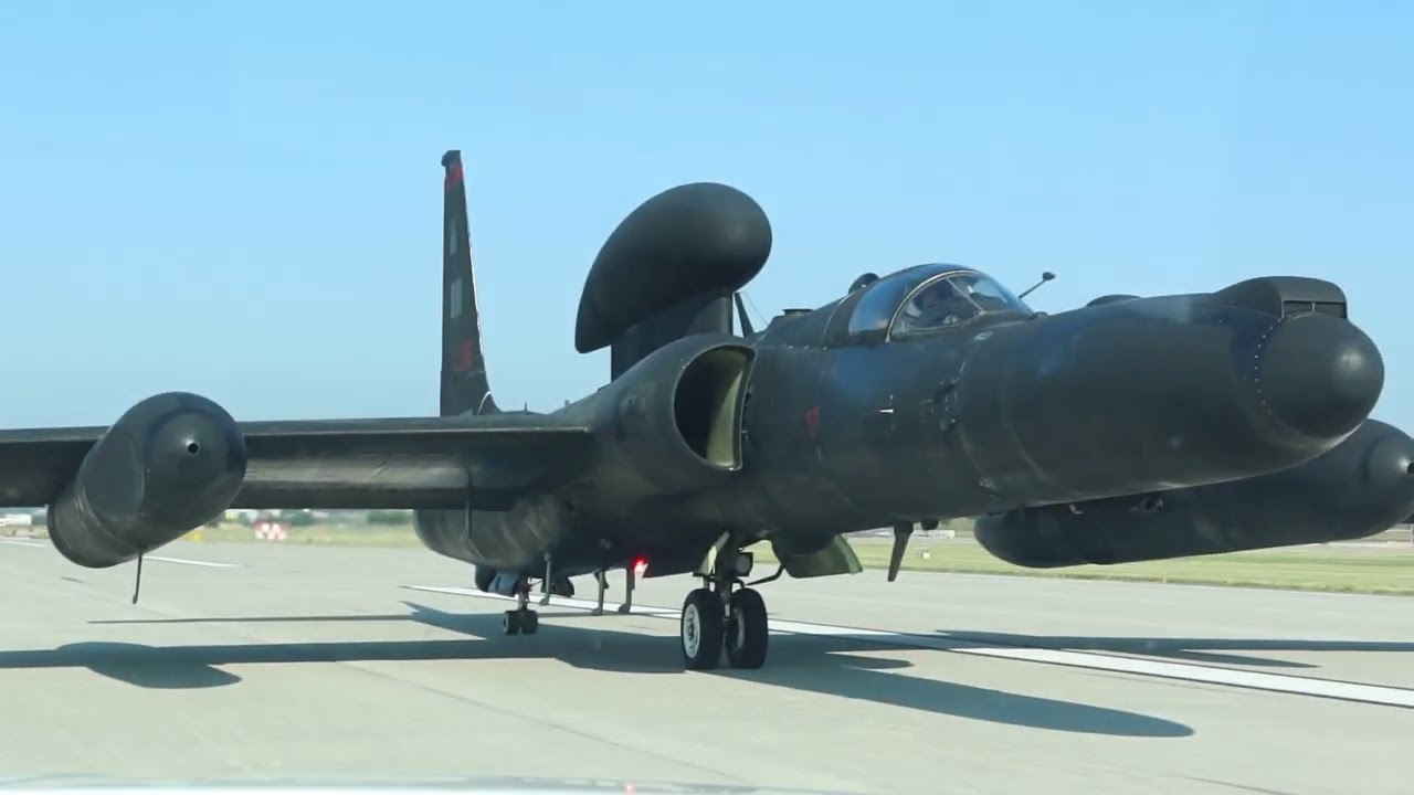 U-2 Landing - Chase Car Video