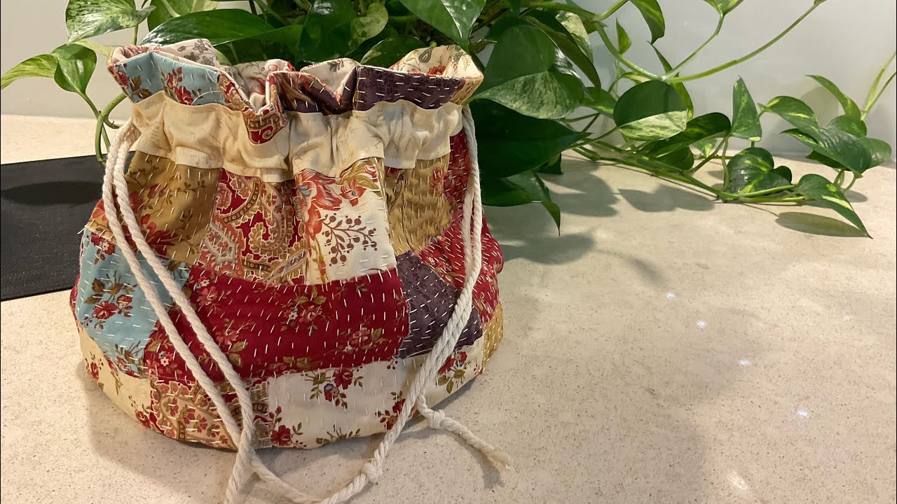 Part 62 Scrappy Draw String Bag created by #vintageblendstudios #slowstitch #roxysjournalofstitchery
