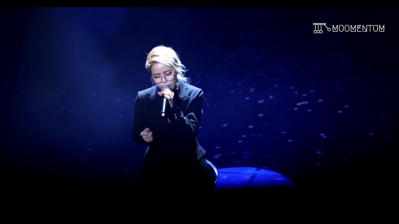 [4K FANCAM] Mamamoo Solar - Part Of Your World + Rain (Taeyeon) @ Solar Gamsung Concert 