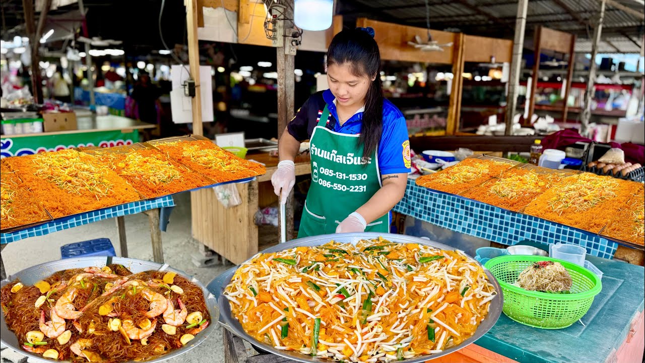 Asian Noodle Master! Cooking The Best Glass Noodles Pad Thai for $0.70 | Thailand Street Food