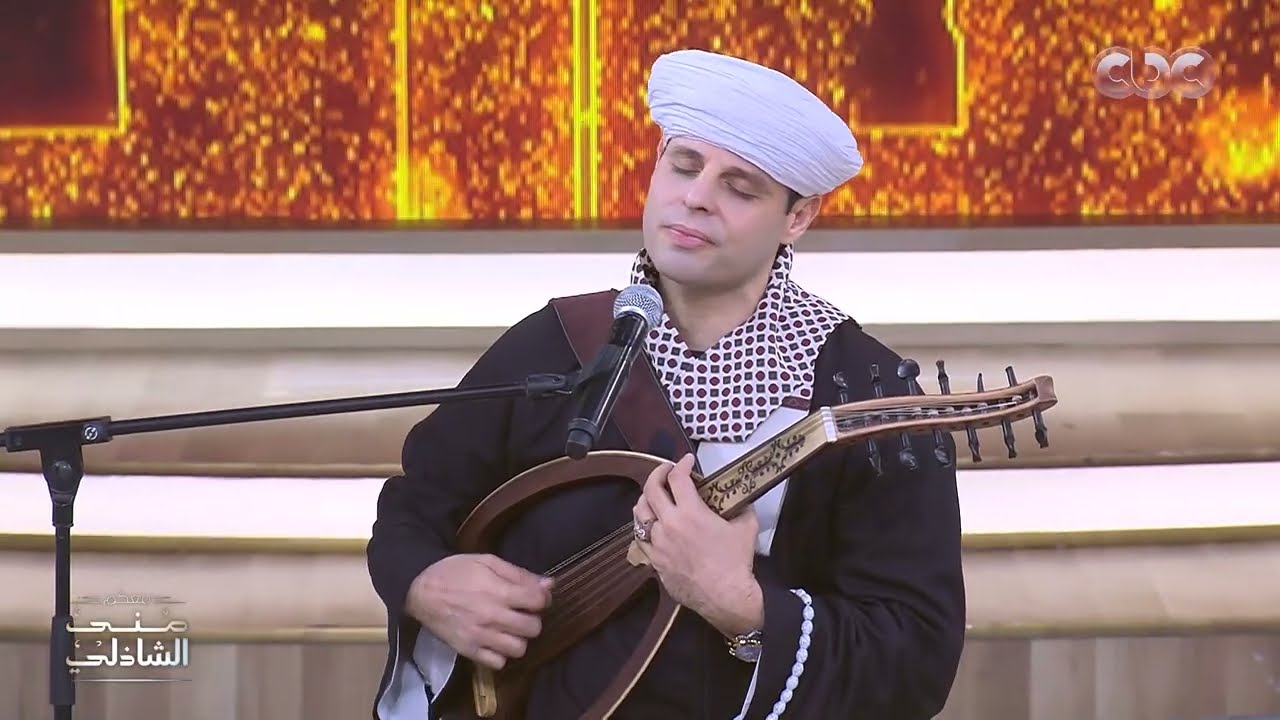 في حضرة المحبوب سري وسرها.. بشكل جديد من المنشد محمود التهامي