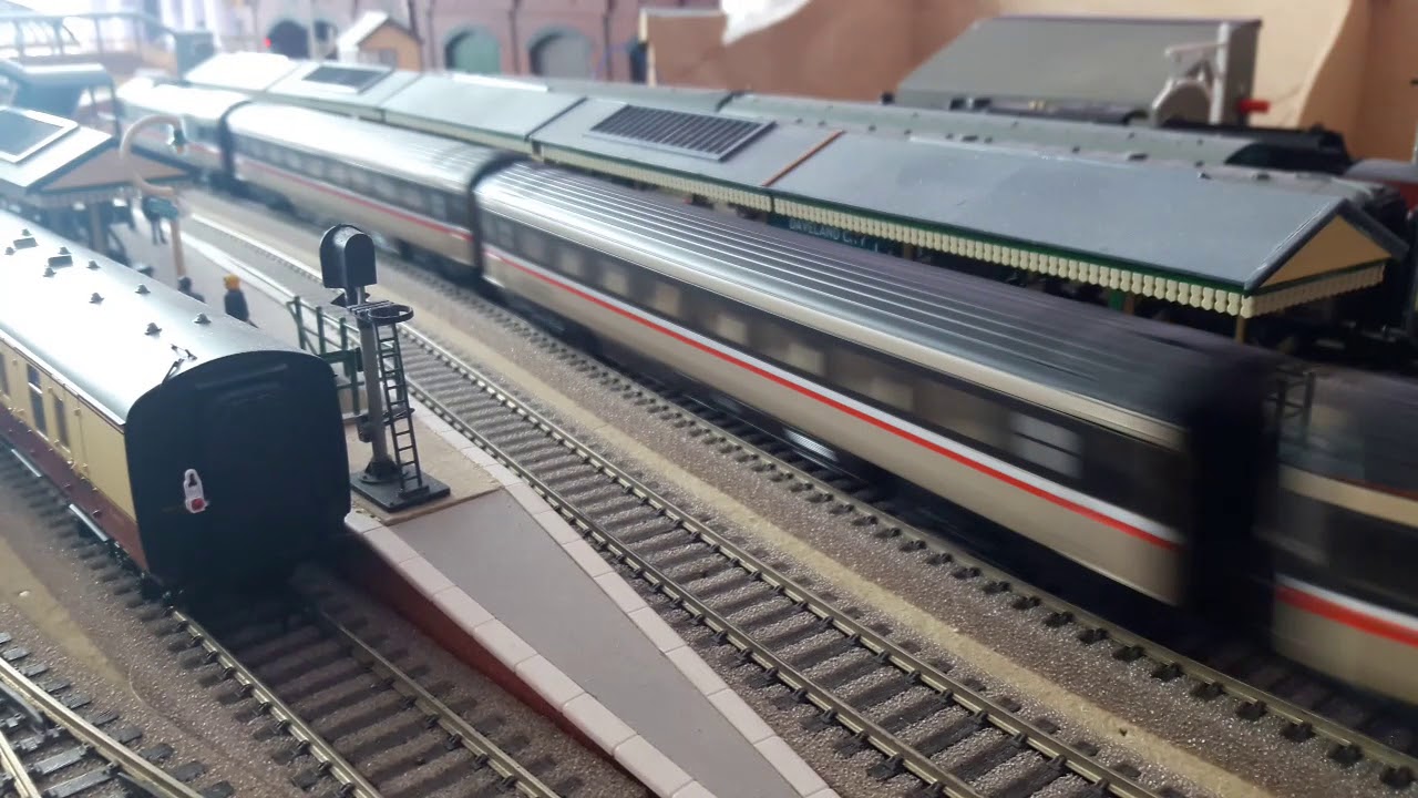 23. Very Old 'Modern Image' Trains through Daveland City