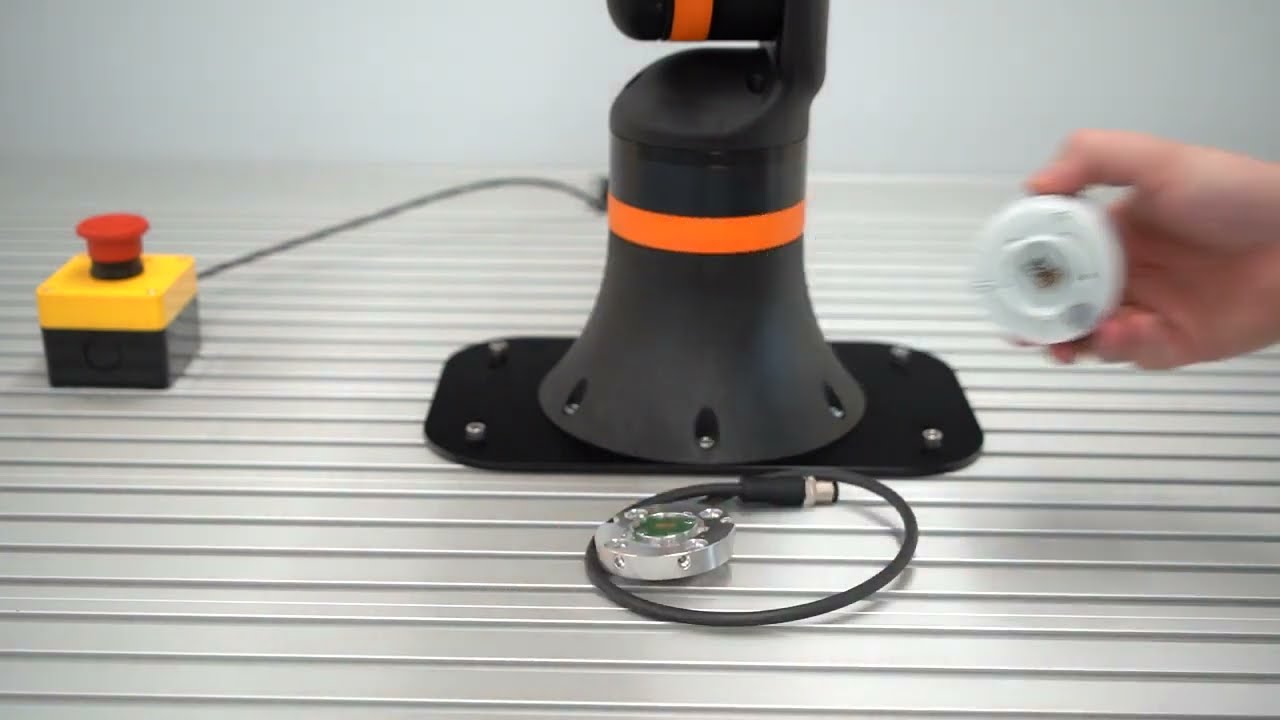 igus ReBeL® - Vakuum CobotPump montieren