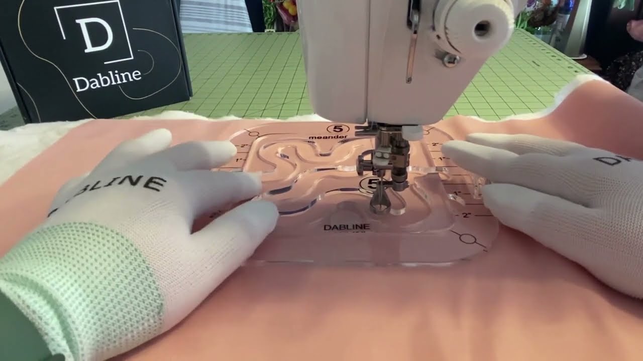 Meander Free Motion Quilting Tutorial For Beginners By Dabline