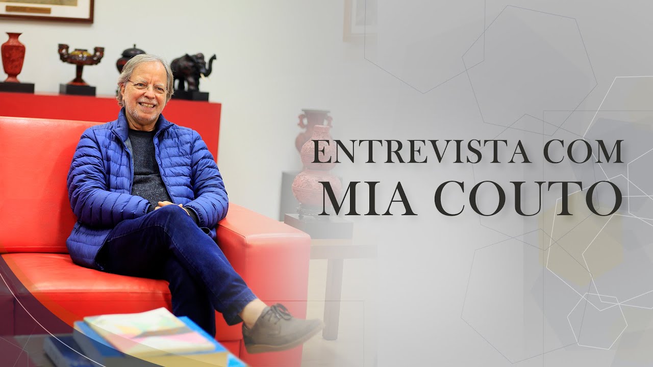 Escritor Mia Couto fala sobre suas obras e o papel da literatura em Língua Portuguesa