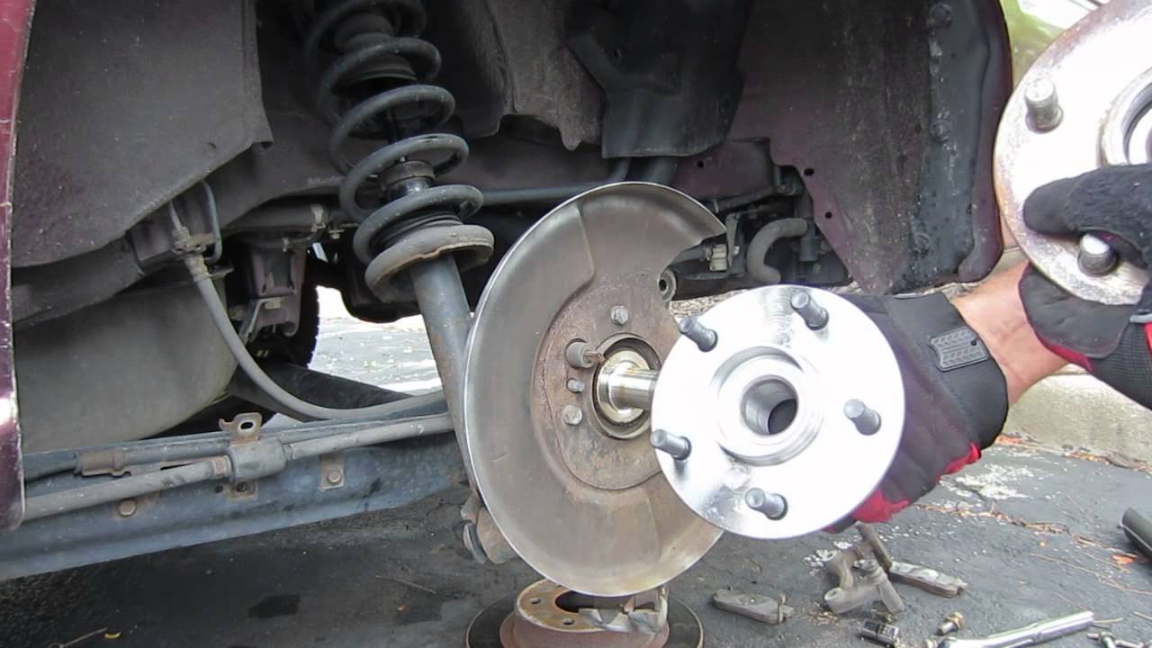 1997 Infiniti i30 Rear Wheel Hub Installation/Replacement
