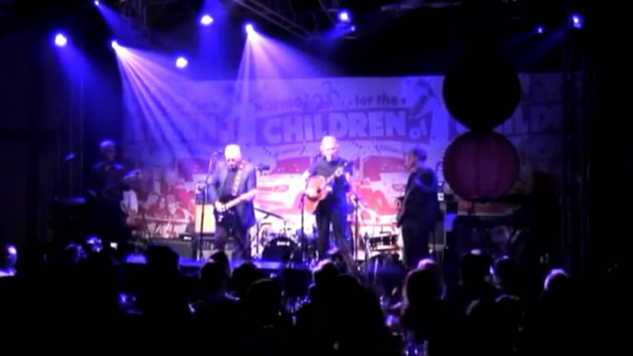 D. Gilmour & R. Waters - Hoping Foundation - First Music - To Know Him Is To Love Him