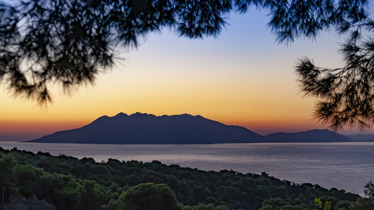 Presentation about the Methana peninsula, &Pi;&rho;&omicron;&beta;&omicron;&lambda;ή &tau;&omega;&nu; &Mu;&epsilon;&theta;ά&nu;&omega;&nu; 2020, Pr&auml;sentation Methana