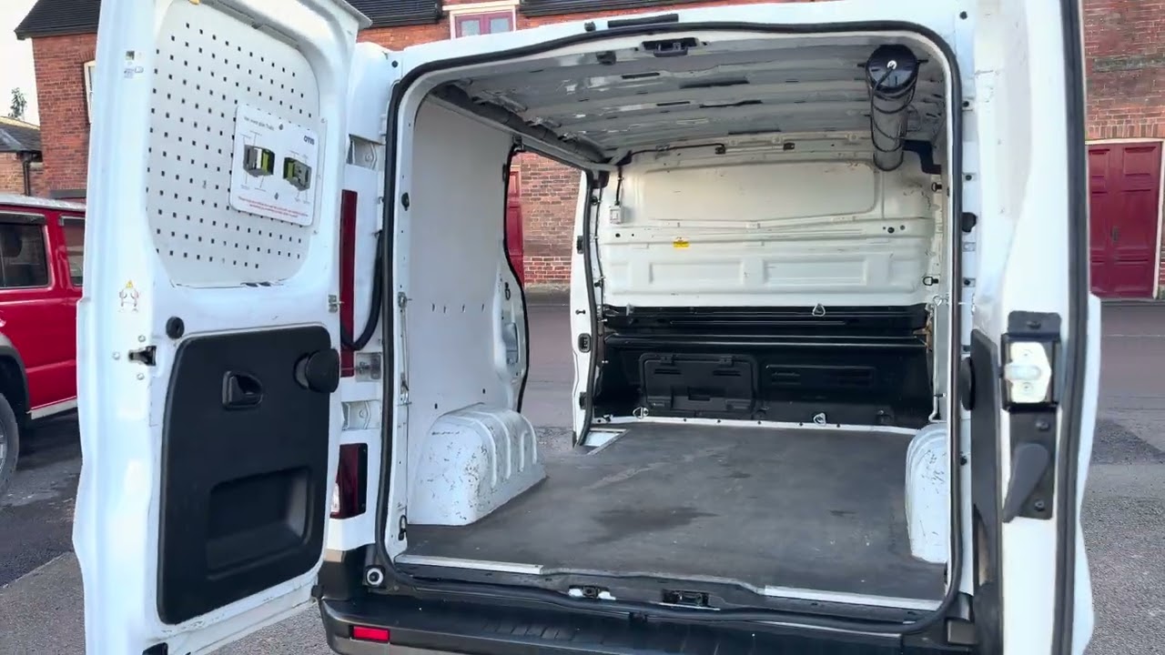 2021 Renault Trafic business plus 2.0 diesel